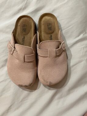 Project Cloud Pink Suede Slip-On Clogs
